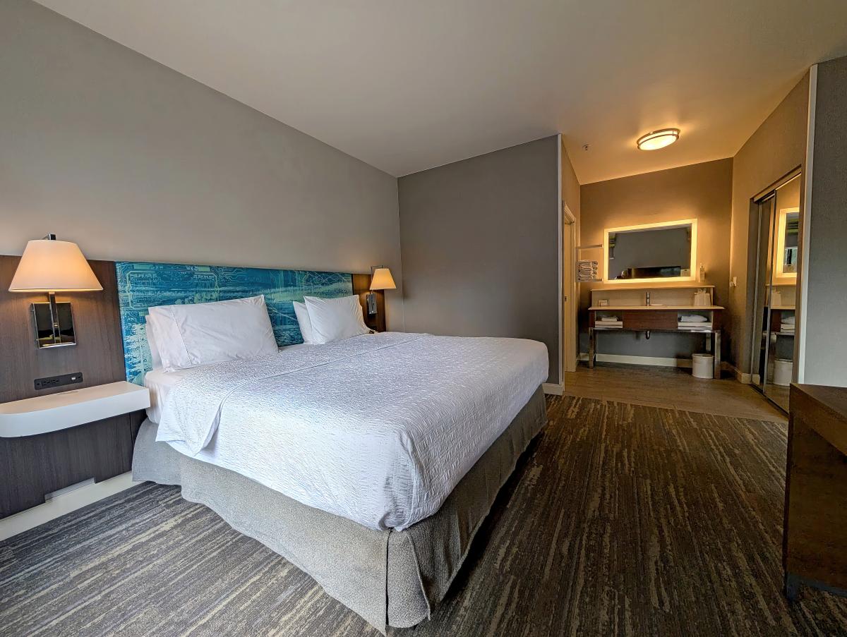 Image of a bedroom at the Hampton Inn & Suites Tacoma